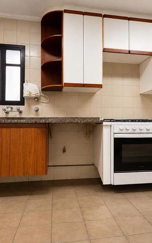 Apartamento para alugar com 147m², 3 quartos e 2 vagasCozinha