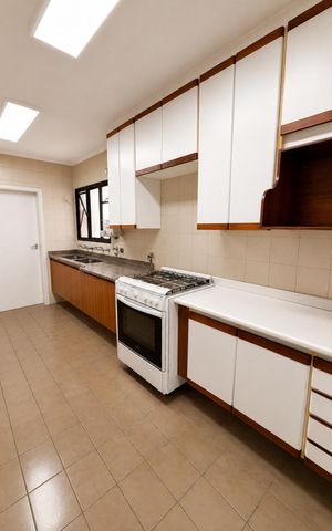 Apartamento para alugar com 147m², 3 quartos e 2 vagasCozinha