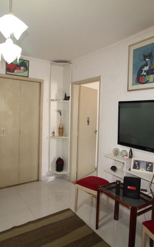 Casa à venda com 240m², 4 quartos e 2 vagasSala