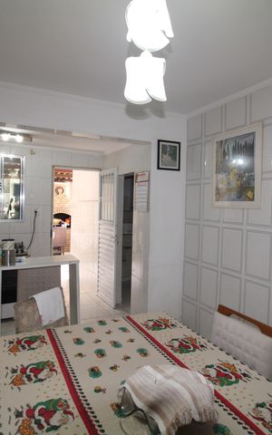Casa à venda com 240m², 4 quartos e 2 vagasCozinha