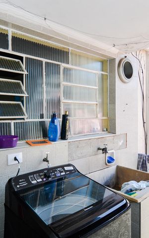 Casa à venda com 290m², 3 quartos e 2 vagasÁrea de Serviço