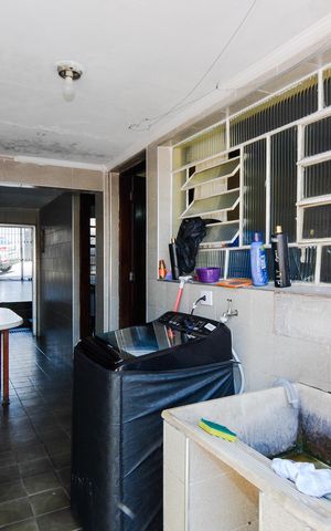 Casa à venda com 290m², 3 quartos e 2 vagasÁrea de Serviço