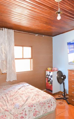 Casa à venda com 290m², 3 quartos e 2 vagasQuarto 3