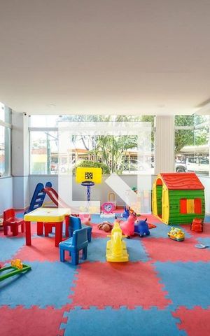 Apartamento para alugar com 64m², 2 quartos e 1 vagaÁrea comum