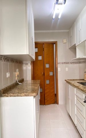 Apartamento para alugar com 64m², 3 quartos e 1 vaga Apartamento para alugar com 64m², 3 quartos e 1 vagaCozinha - Área de Serviço