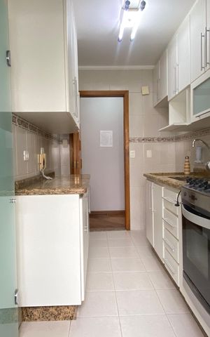 Apartamento para alugar com 64m², 3 quartos e 1 vaga Apartamento para alugar com 64m², 3 quartos e 1 vagaCozinha - Área de Serviço