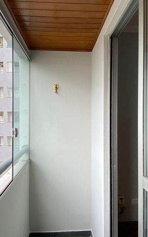 Apartamento para alugar com 64m², 3 quartos e 1 vaga Apartamento para alugar com 64m², 3 quartos e 1 vagaSala - Varanda
