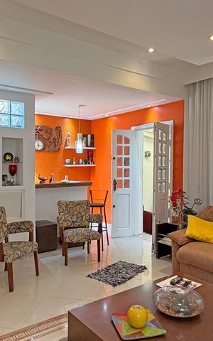 Casa para alugar com 240m², 5 quartos e 2 vagasSala