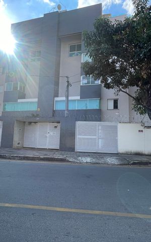 Apartamento à venda com 80m², 3 quartos e 2 vagas Apartamento à venda com 80m², 3 quartos e 2 vagasFachada e portaria