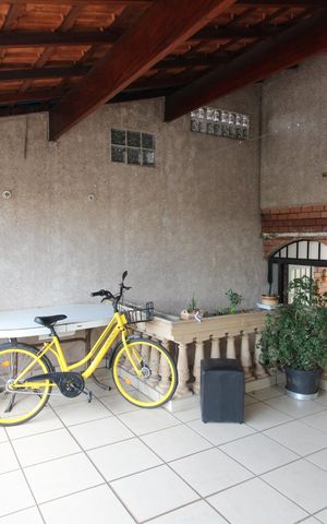 Casa para alugar com 192m², 3 quartos e 2 vagasVaranda