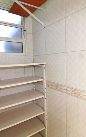 Casa para alugar com 150m², 3 quartos e 2 vagasDepósito 1