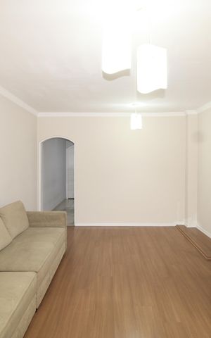 Casa para alugar com 150m², 3 quartos e 2 vagasSala
