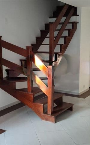 Casa de condomínio à venda com 128m², 2 quartos e 1 vaga