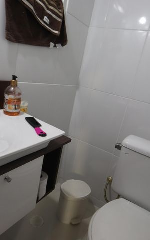 Casa de condomínio à venda com 138m², 3 quartos e 1 vagaLavabo