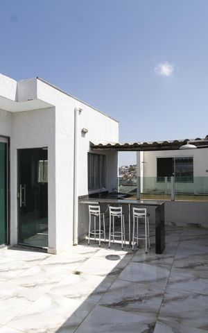 Apartamento à venda com 130m², 3 quartos e 1 vagaCobertura