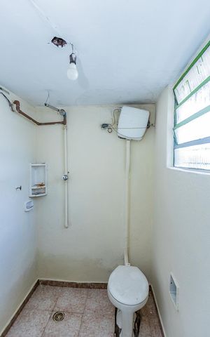 Casa para alugar com 40m², 1 quarto e sem vaga Casa para alugar com 40m², 1 quarto e sem vagaBanheiro
