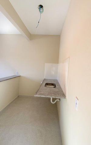 Casa para alugar com 60m², 2 quartos e 2 vagas Casa para alugar com 60m², 2 quartos e 2 vagasCozinha