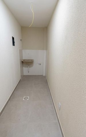 Casa para alugar com 60m², 2 quartos e 2 vagas Casa para alugar com 60m², 2 quartos e 2 vagasÁrea de serviço