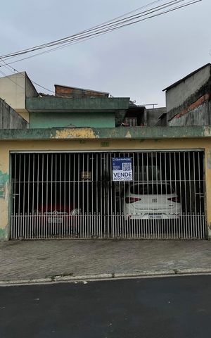 Casa à venda com 125m², 3 quartos e 2 vagasFachada+Placa 