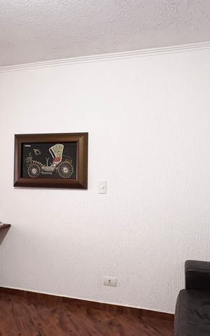 Casa à venda com 170m², 5 quartos e 2 vagasCasa 2 - Sala