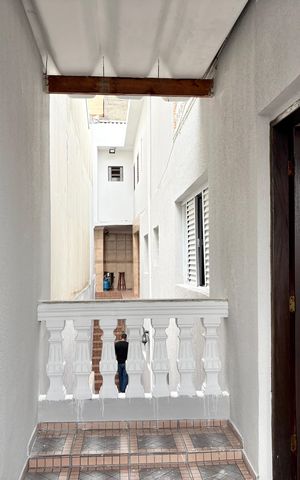Casa à venda com 170m², 5 quartos e 2 vagasCasa 1 - Varanda do Quarto 2