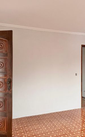 Casa à venda com 170m², 5 quartos e 2 vagasCasa 1 - Quarto 2