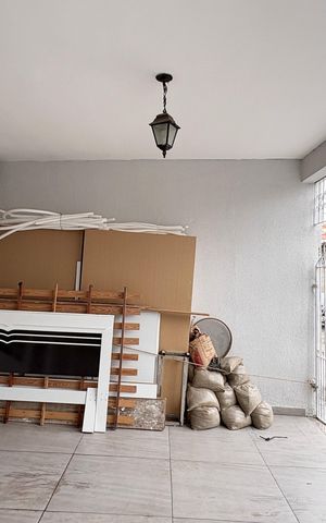 Casa à venda com 170m², 5 quartos e 2 vagasGaragem