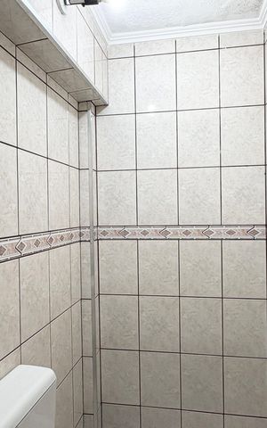 Casa à venda com 170m², 5 quartos e 2 vagasCasa 2 - Lavabo 