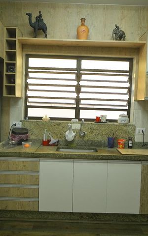Casa à venda com 123m², 2 quartos e 2 vagasCozinha 
