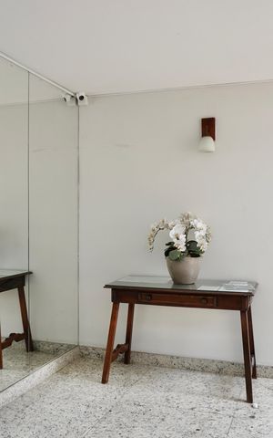 Apartamento para alugar com 120m², 3 quartos e 1 vaga Apartamento para alugar com 120m², 3 quartos e 1 vagaHall de entrada