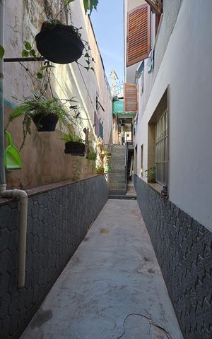 Casa à venda com 125m², 3 quartos e 2 vagascorredor