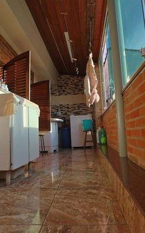 Casa à venda com 125m², 3 quartos e 2 vagasÁrea de Serviço 2
