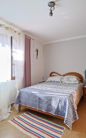 Casa à venda com 125m², 3 quartos e 2 vagasQuarto 3