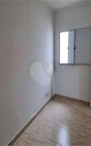 Casa de condomínio à venda com 137m², 3 quartos e 3 vagas