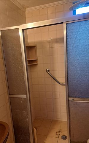 Apartamento à venda com 45m², 1 quarto e 1 vaga Apartamento à venda com 45m², 1 quarto e 1 vagaBanheiro