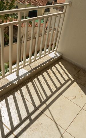 Apartamento para alugar com 87m², 3 quartos e 2 vagas Apartamento para alugar com 87m², 3 quartos e 2 vagasVaranda