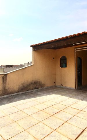 Casa à venda com 400m², 3 quartos e 2 vagas Casa à venda com 400m², 3 quartos e 2 vagasQuintal