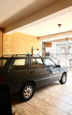 Casa à venda com 400m², 3 quartos e 2 vagas Casa à venda com 400m², 3 quartos e 2 vagasGaragem