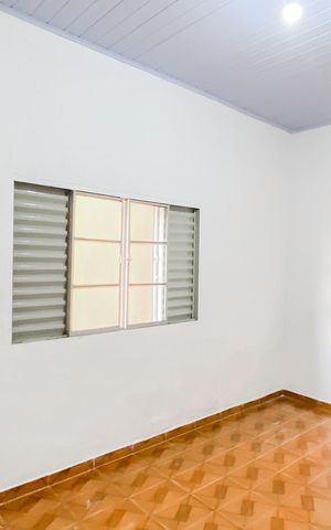 Casa para alugar com 90m², 3 quartos e 1 vagaQuarto 2