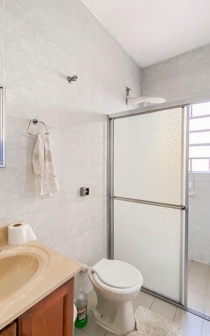 Casa para alugar com 90m², 3 quartos e 1 vagaBanheiro social