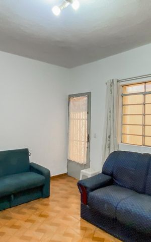 Casa para alugar com 90m², 3 quartos e 1 vagaSala 