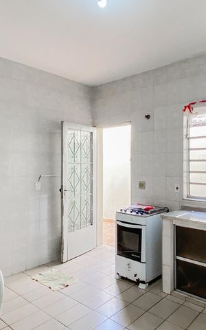 Casa para alugar com 90m², 3 quartos e 1 vagaCozinha 