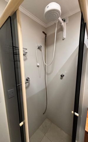 Apartamento à venda com 94m², 2 quartos e 1 vaga Apartamento à venda com 94m², 2 quartos e 1 vagaBanheiro