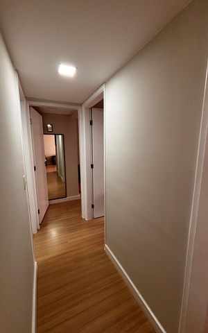 Apartamento à venda com 94m², 2 quartos e 1 vaga Apartamento à venda com 94m², 2 quartos e 1 vagaCorredor