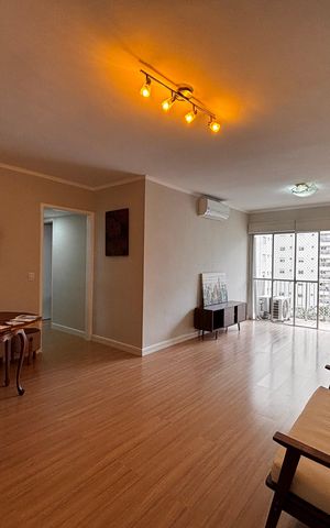 Apartamento à venda com 94m², 2 quartos e 1 vaga Apartamento à venda com 94m², 2 quartos e 1 vagaSala