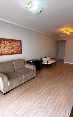 Apartamento à venda com 94m², 2 quartos e 1 vaga Apartamento à venda com 94m², 2 quartos e 1 vagaSala