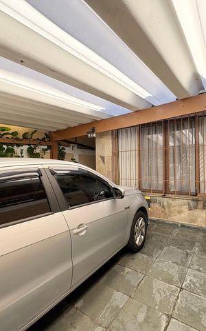 Casa à venda com 113m², 3 quartos e 3 vagas Casa à venda com 113m², 3 quartos e 3 vagasGaragem
