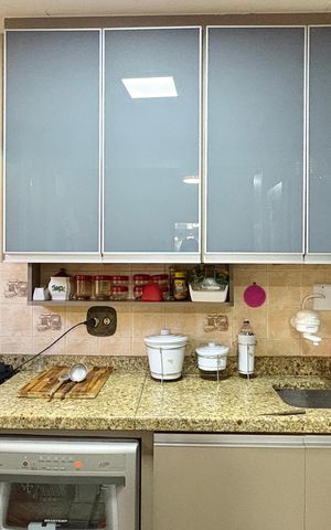 Casa à venda com 113m², 3 quartos e 3 vagas Casa à venda com 113m², 3 quartos e 3 vagasCozinha