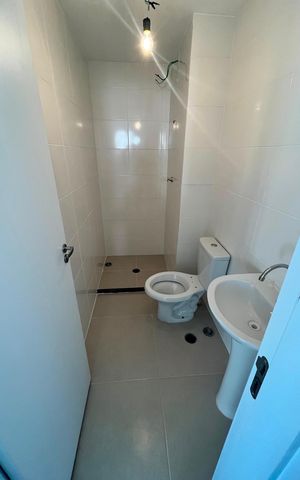 Apartamento à venda com 35m², 2 quartos e sem vaga Apartamento à venda com 35m², 2 quartos e sem vagaBanheiro
