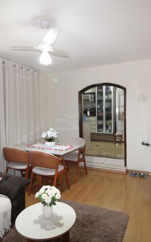 Casa à venda com 125m², 3 quartos e 2 vagasSala 2